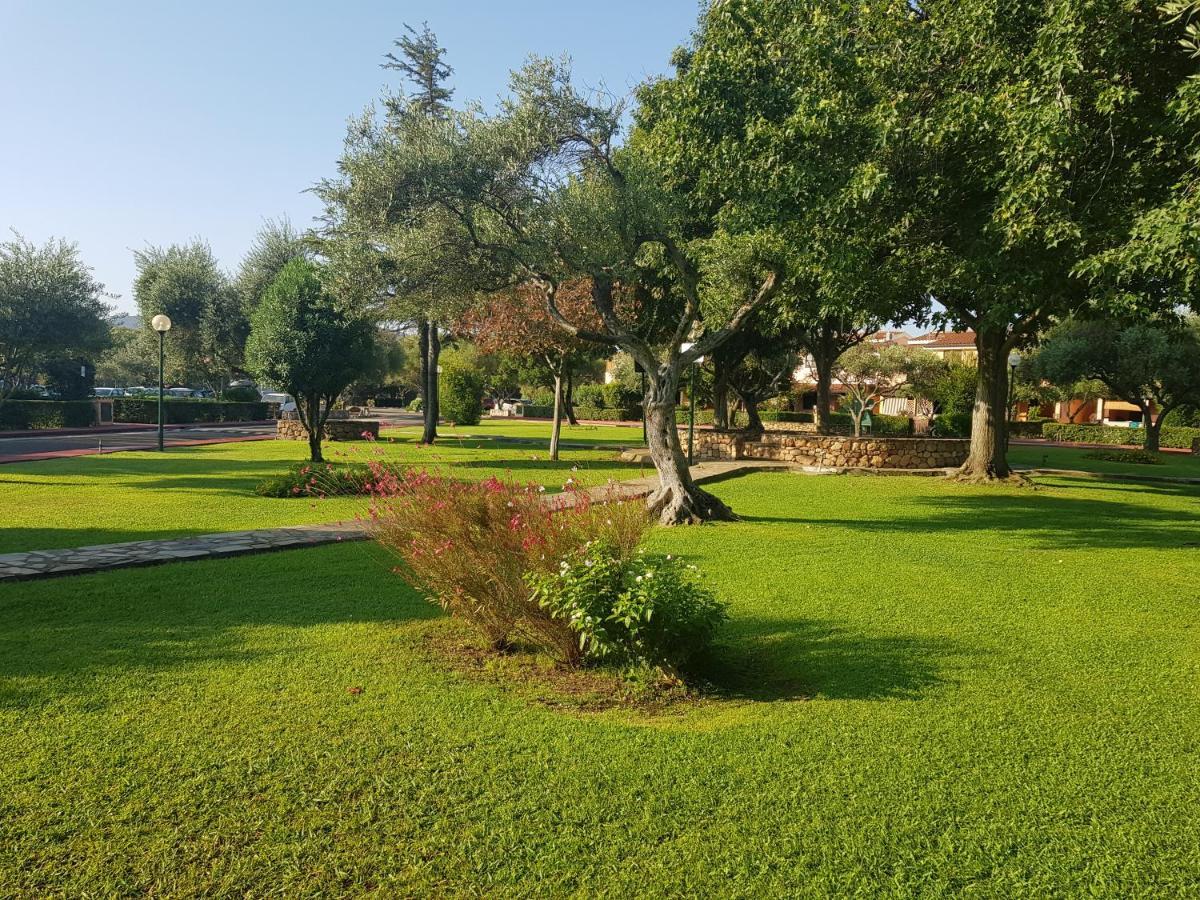 Appartamento Da Francesco Villaggio Degli Ulivi San Teodoro San Teodoro  Exterior foto